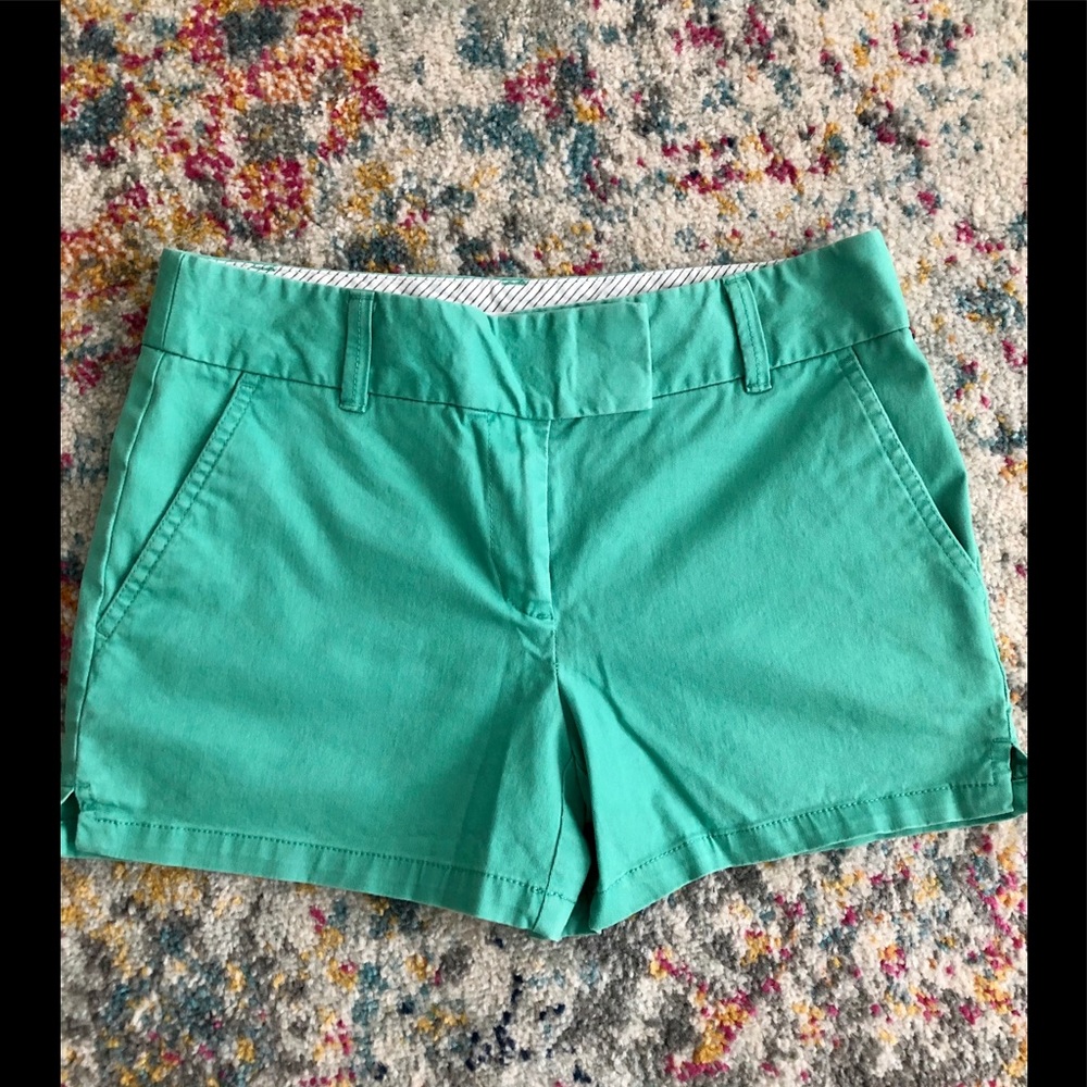 Ann Taylor Loft Green Shorts - Size 2